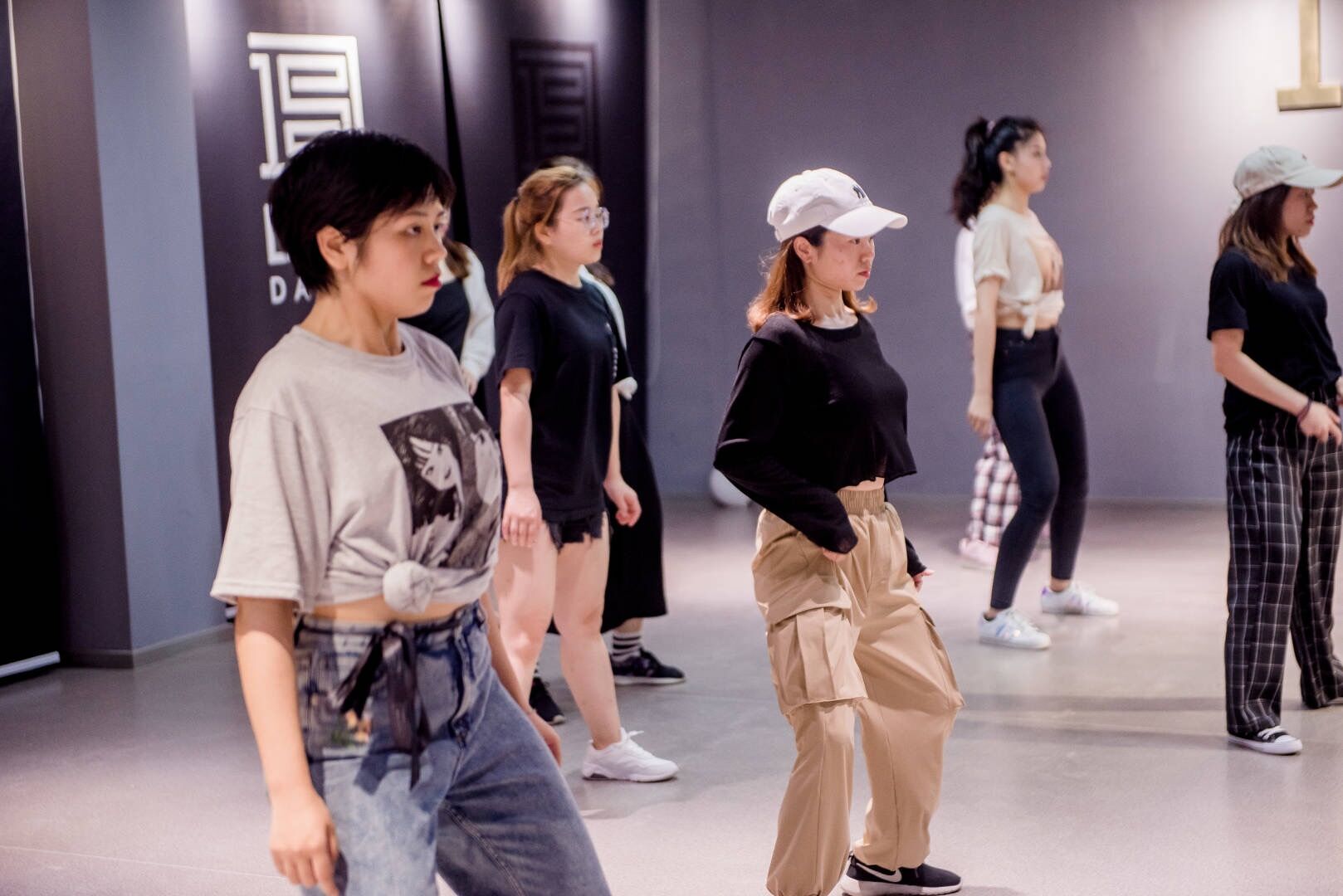 深圳华飞舞蹈分享学“舞蹈”的正确顺序 ！